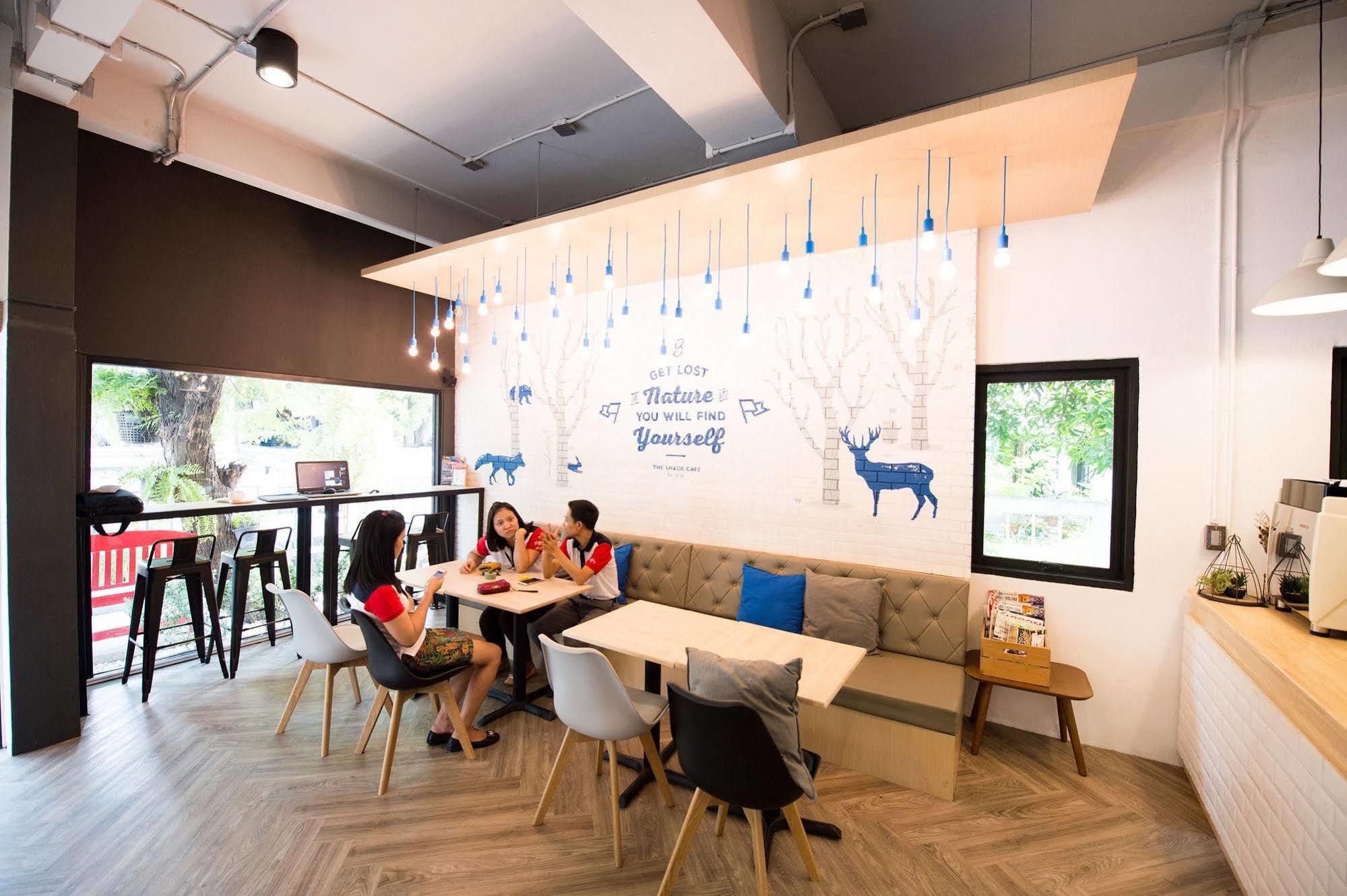 Shade House - Bitec Bangna Hotell Bangkok Exteriör bild